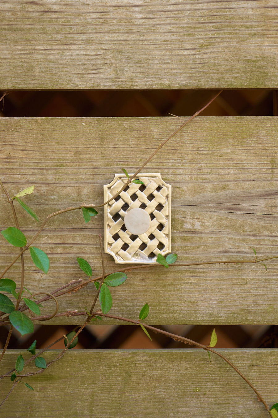 Decorative Entry Lattice Hook