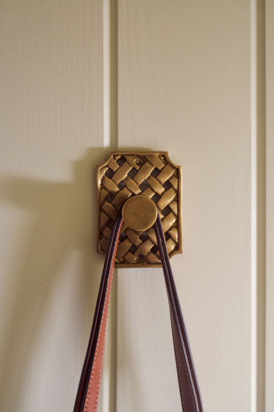 Decorative Entry Lattice Hook