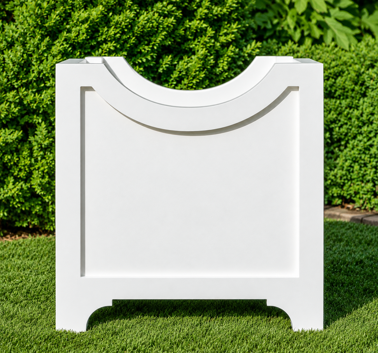 Hawthorne Planter