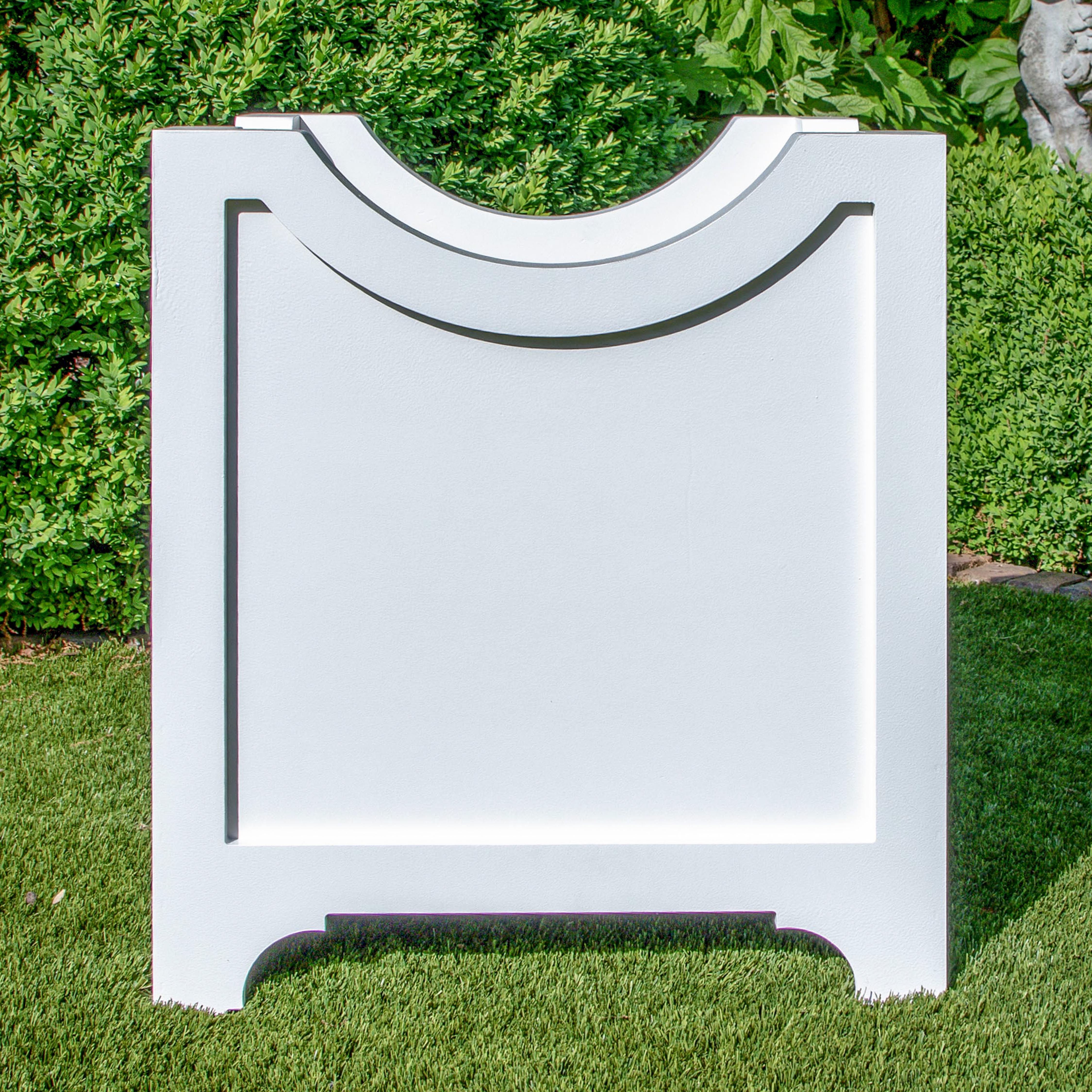 Hawthorne Planter