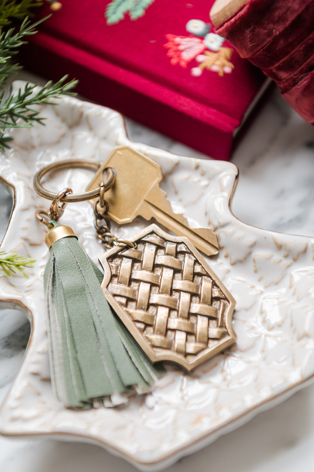Classic Lattice Key Chain